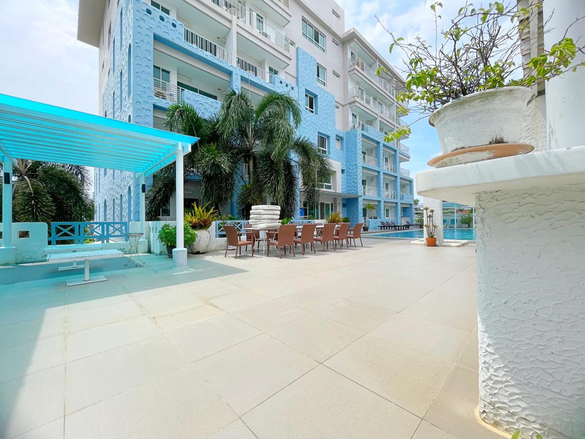 Baan Pattaya By Sabai Hotel Ngoại thất bức ảnh
