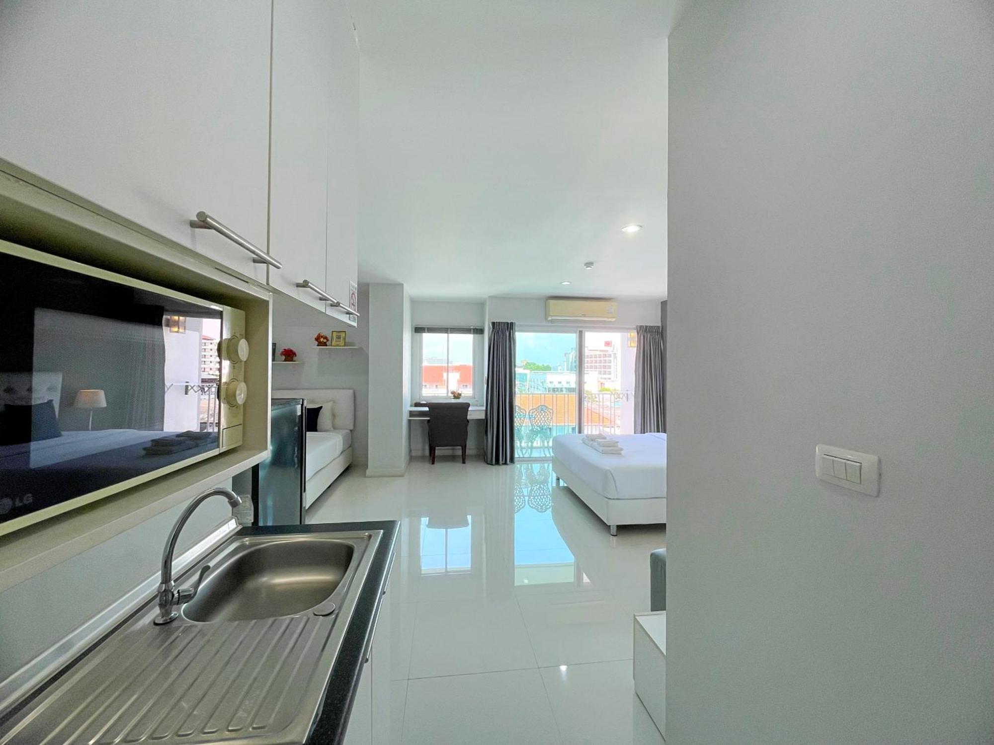 Baan Pattaya By Sabai Hotel Phòng bức ảnh