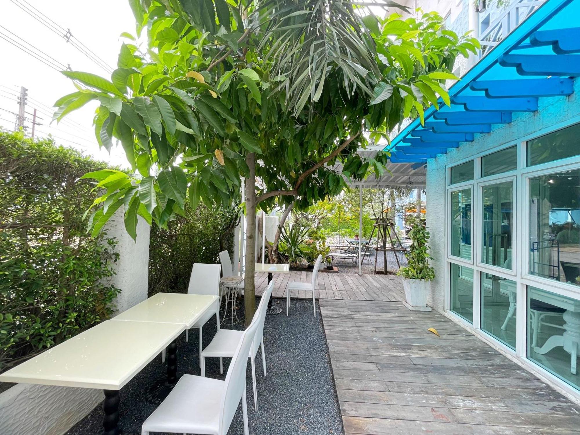 Baan Pattaya By Sabai Hotel Ngoại thất bức ảnh
