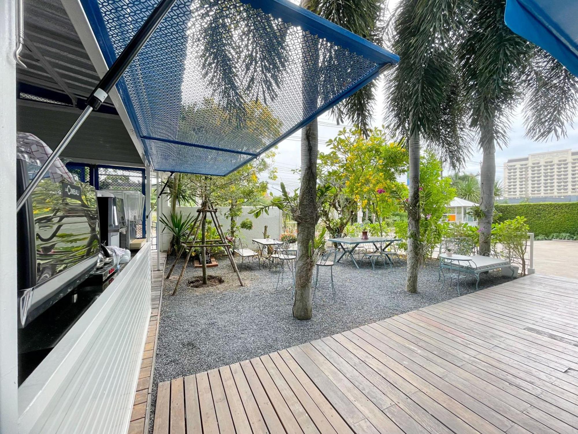 Baan Pattaya By Sabai Hotel Ngoại thất bức ảnh